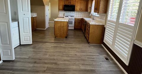 998 Edgecliff Drive, Reno, NV 89523 Photo