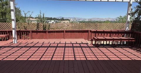 998 Edgecliff Drive, Reno, NV 89523 Photo