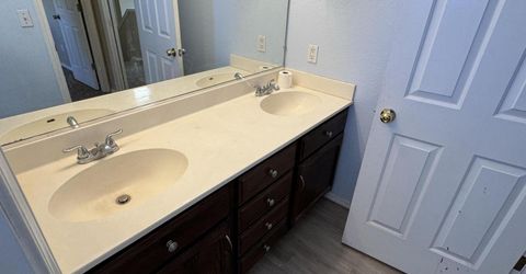 998 Edgecliff Drive, Reno, NV 89523 Photo
