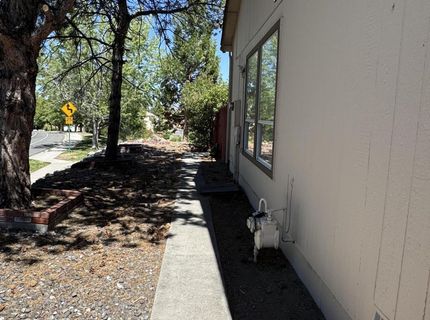 998 Edgecliff Drive, Reno, NV 89523 Photo