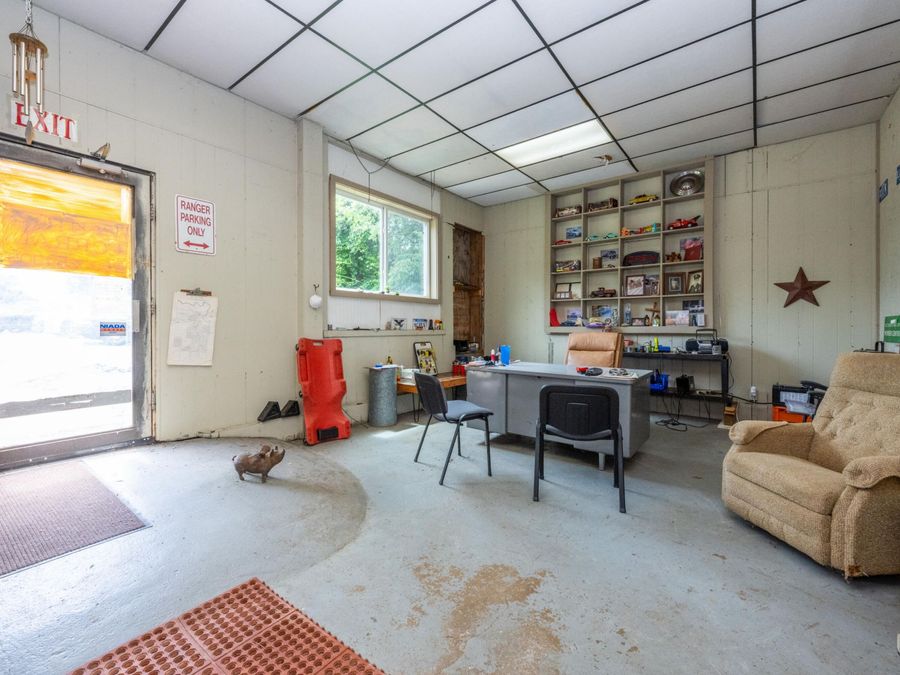 Property Image 37