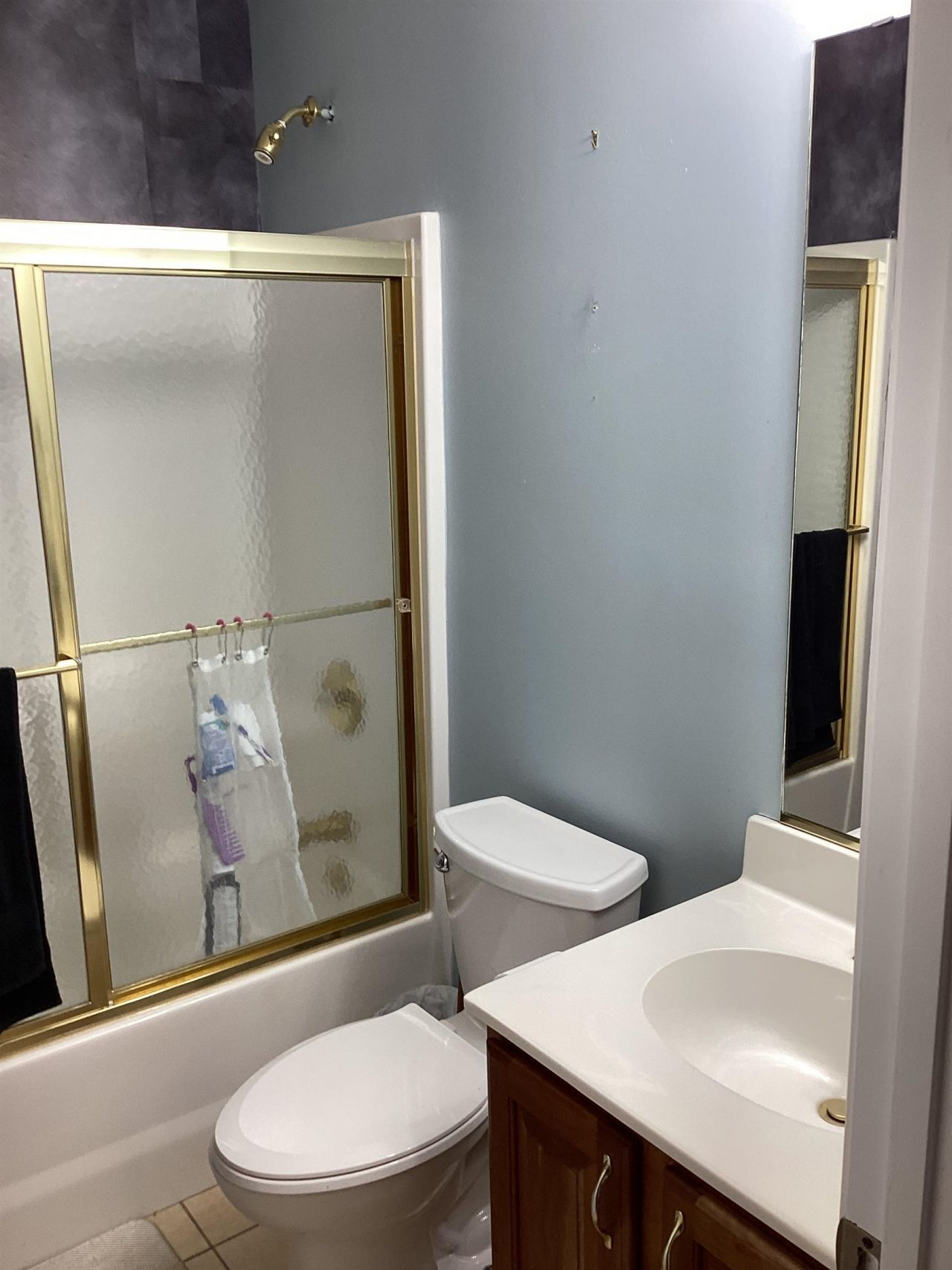 217 Camden Circle Photo 24