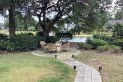 217 Camden Circle photo 4