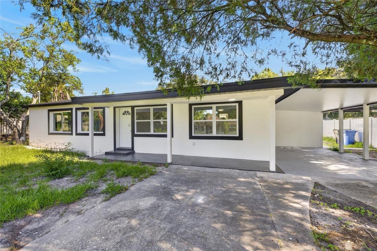 102 Garland Court, Tampa, FL 33613 Photo