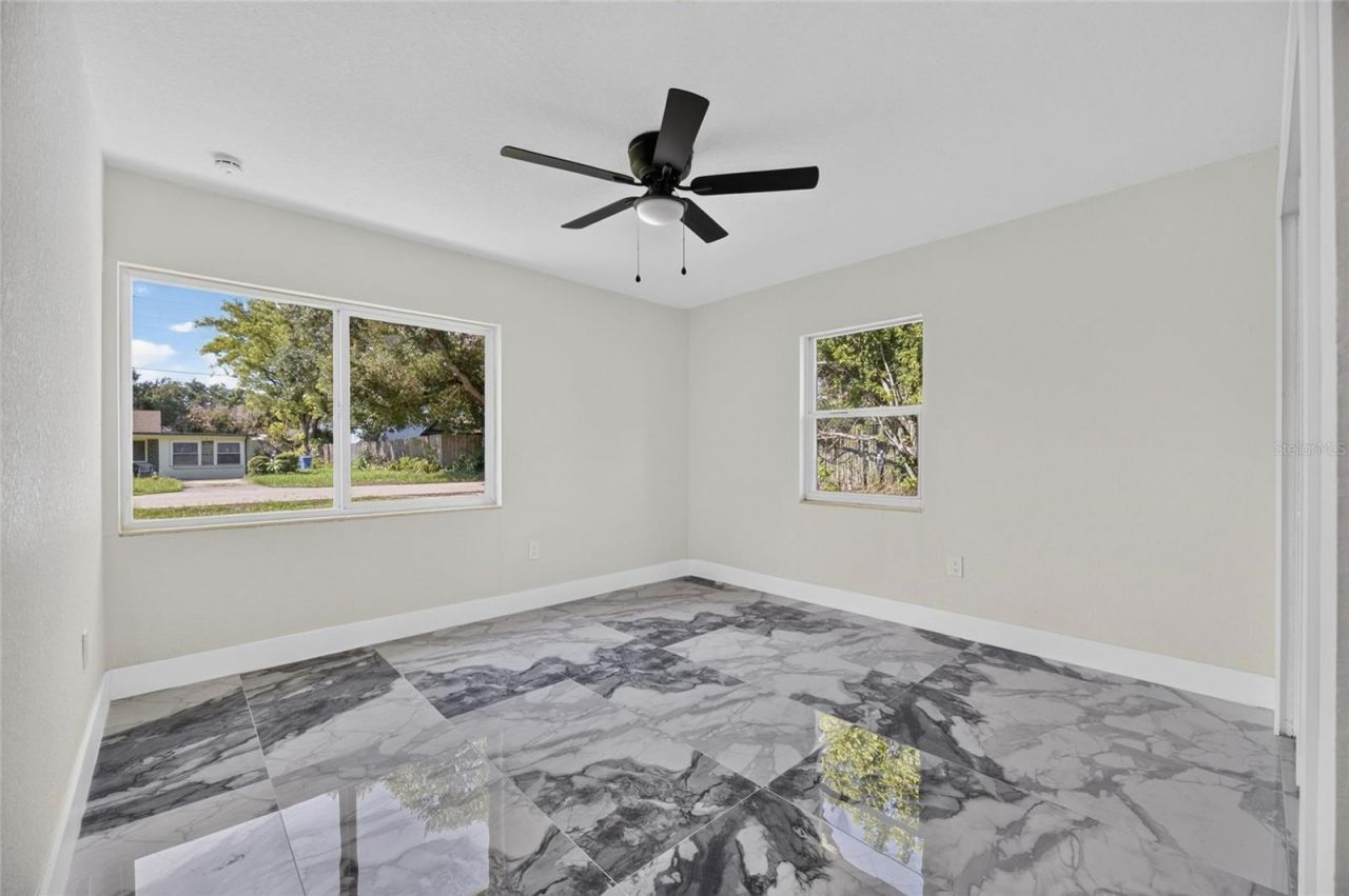 102 Garland Court, Tampa, FL 33613 Photo