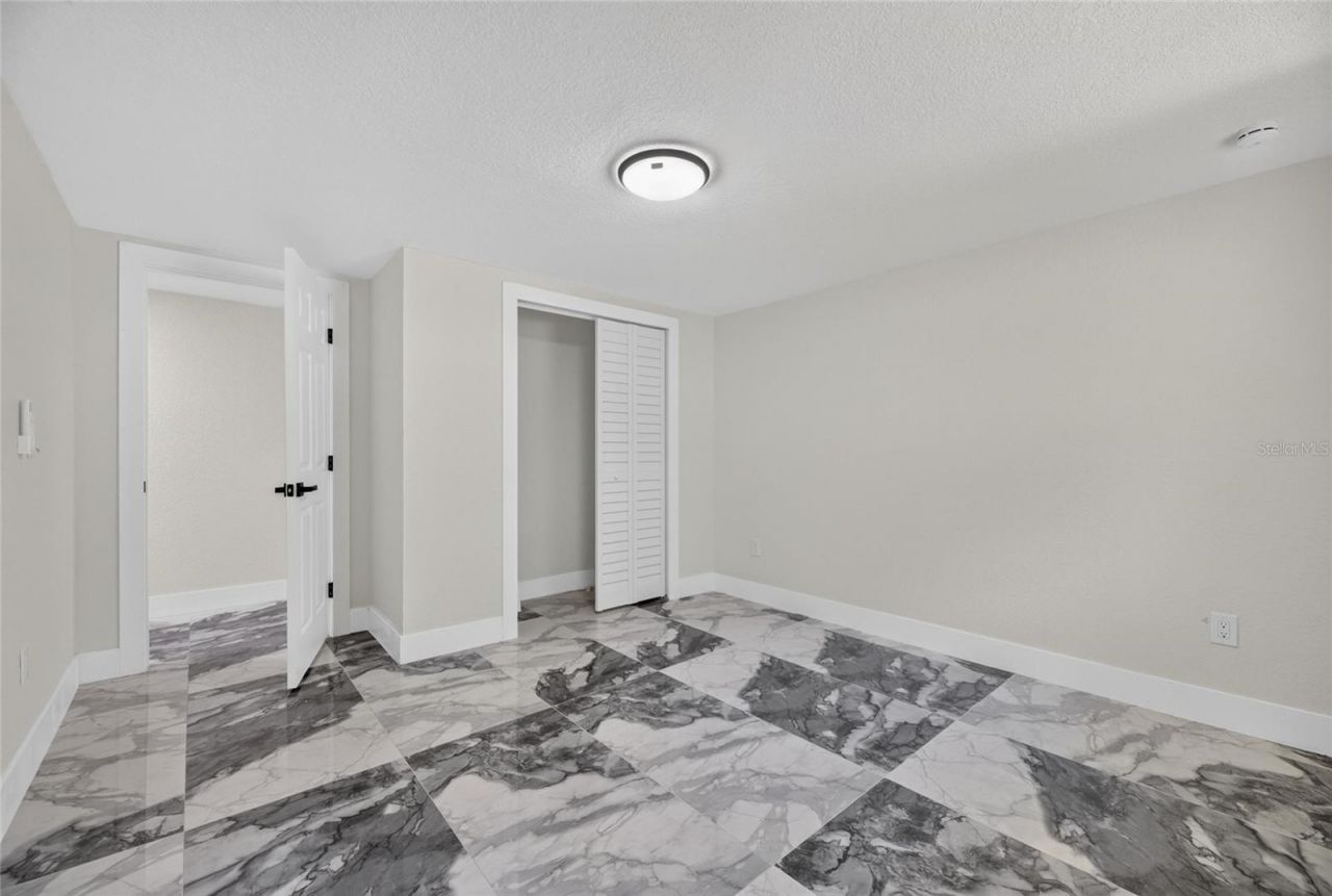 102 Garland Court, Tampa, FL 33613 Photo