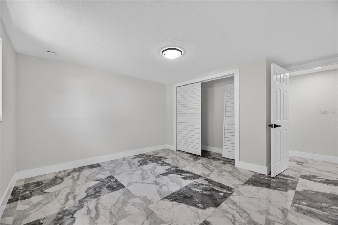 102 Garland Court, Tampa, FL 33613 Photo
