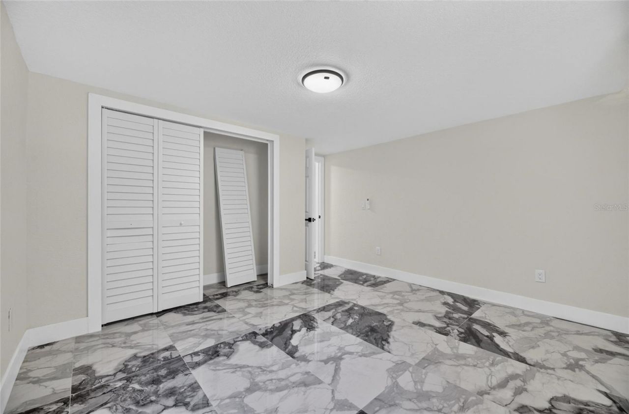 102 Garland Court, Tampa, FL 33613 Photo