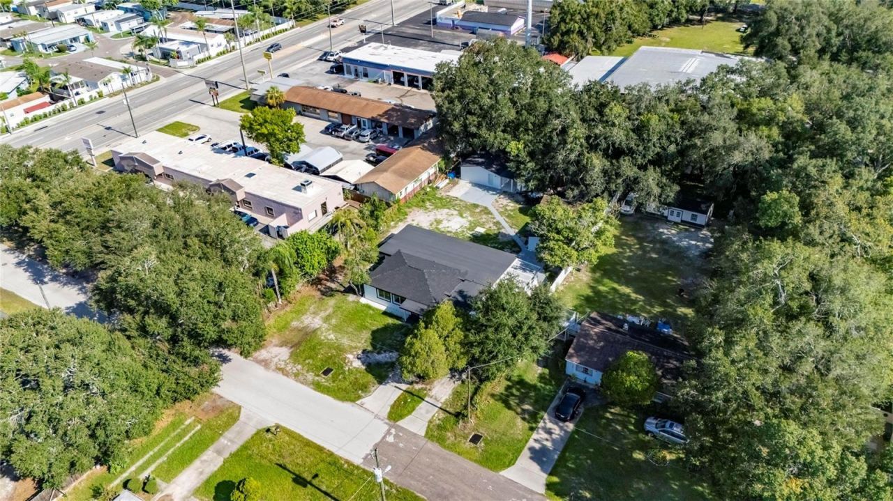 102 Garland Court, Tampa, FL 33613 Photo