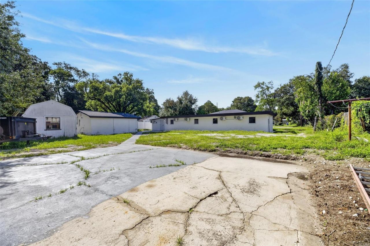 102 Garland Court, Tampa, FL 33613 Photo