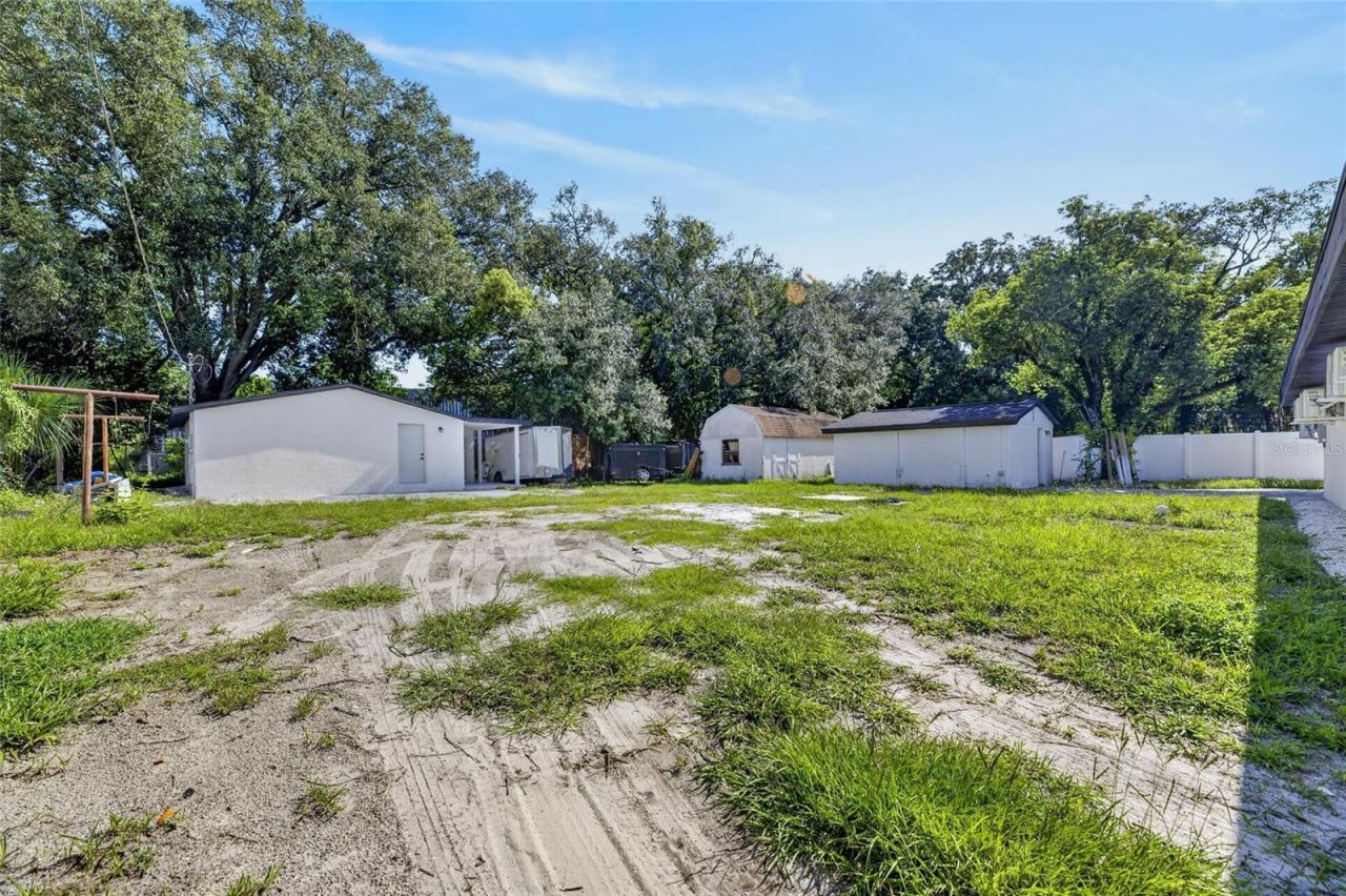 102 Garland Court, Tampa, FL 33613 Photo