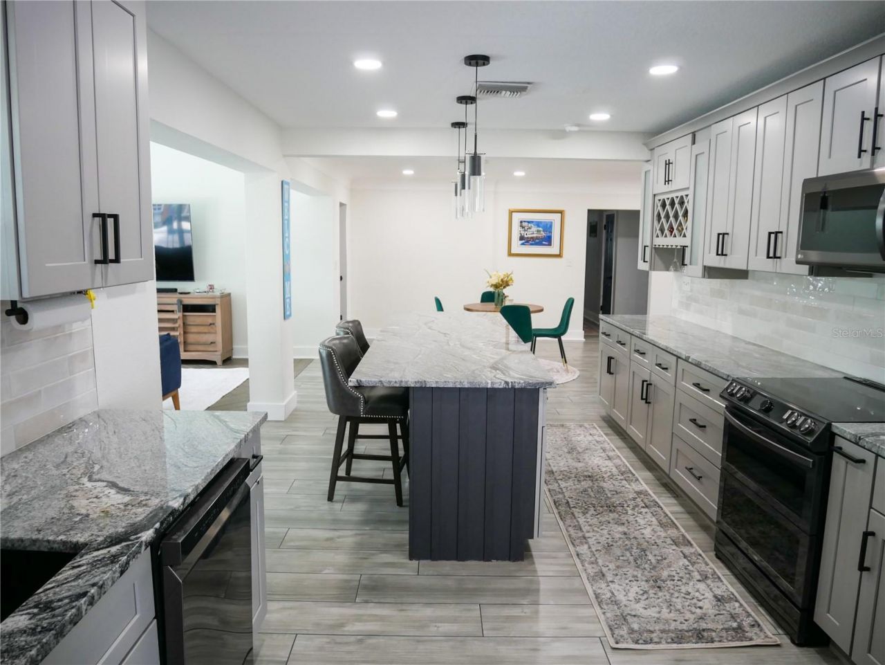 8280 32nd Avenue N, Saint Petersburg, FL 33710 Photo