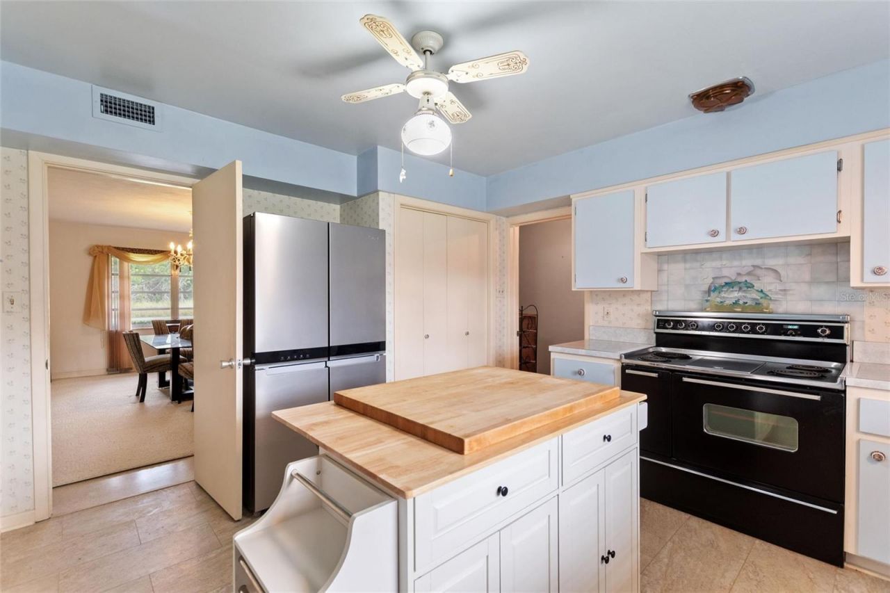 6197 Amaryllis Drive , Indian Lake Estates, FL 33855 Photo