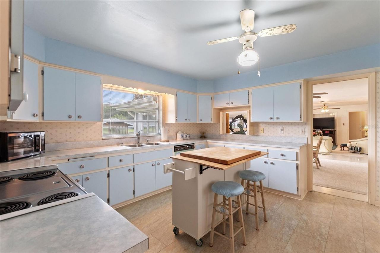 6197 Amaryllis Drive , Indian Lake Estates, FL 33855 Photo