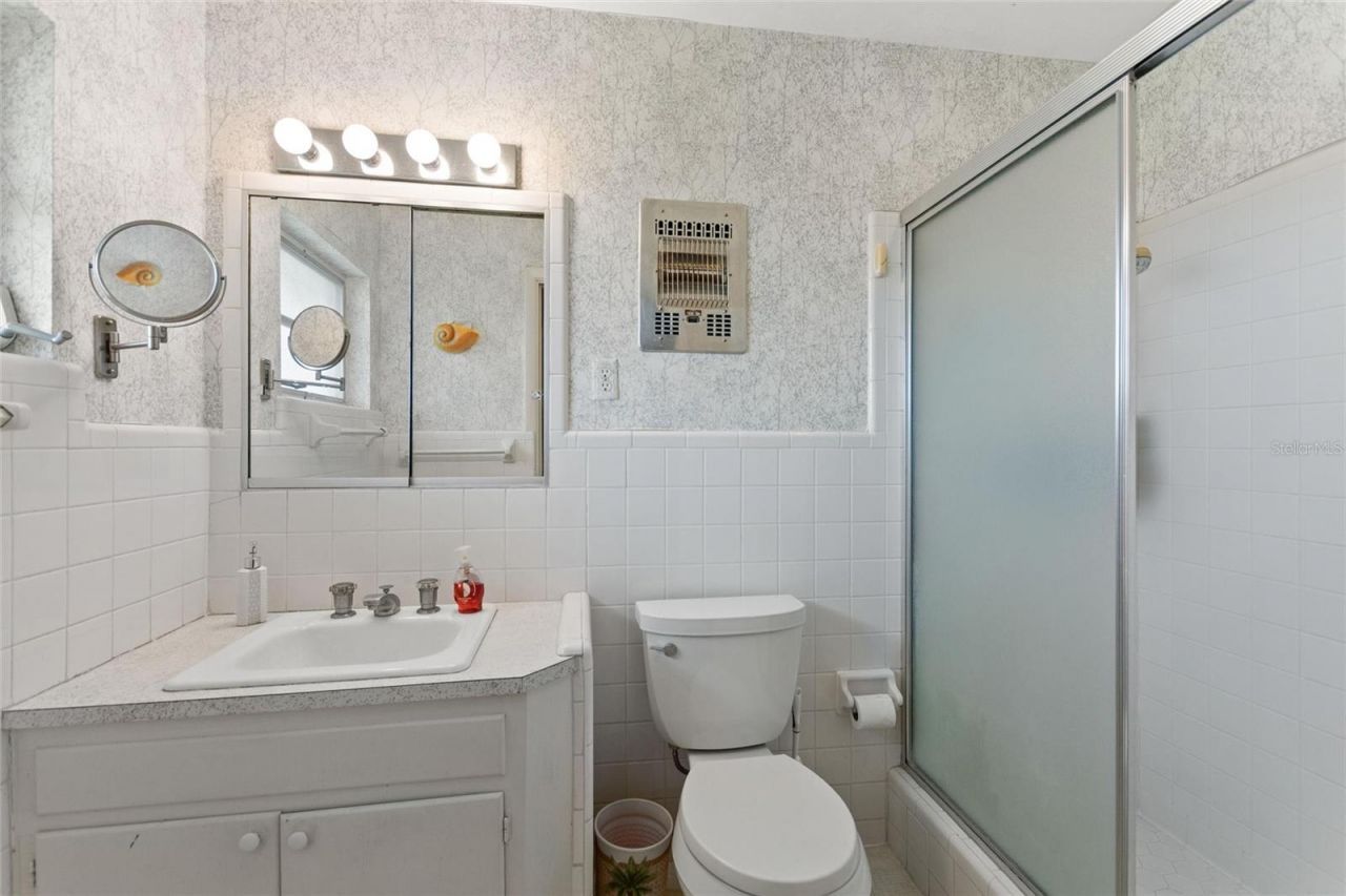 6197 Amaryllis Drive , Indian Lake Estates, FL 33855 Photo