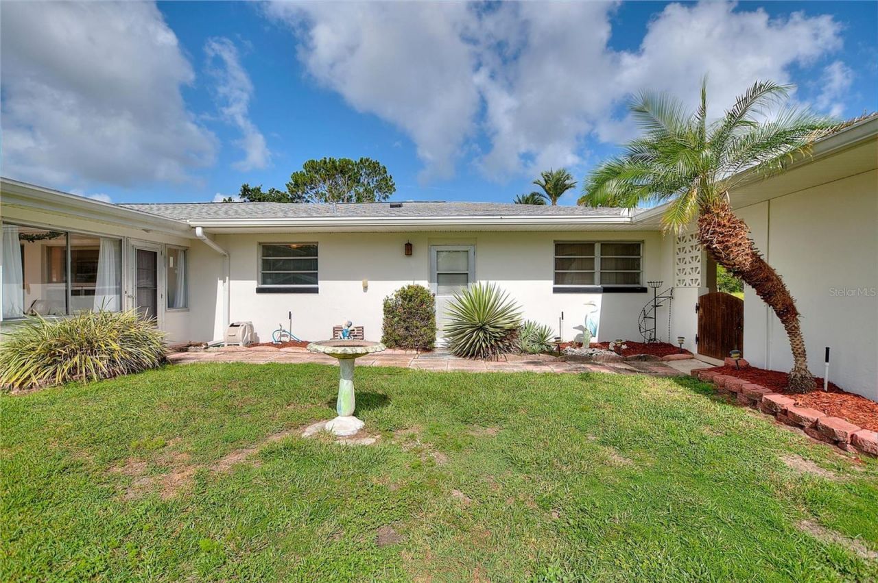 6197 Amaryllis Drive , Indian Lake Estates, FL 33855 Photo