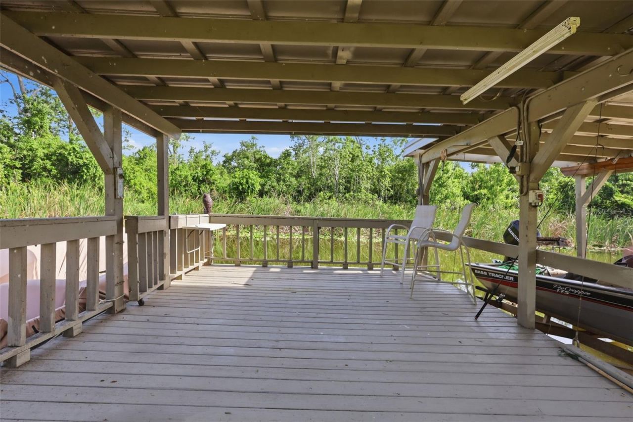 26638 E Cove Drive , Tavares, FL 32778 Photo