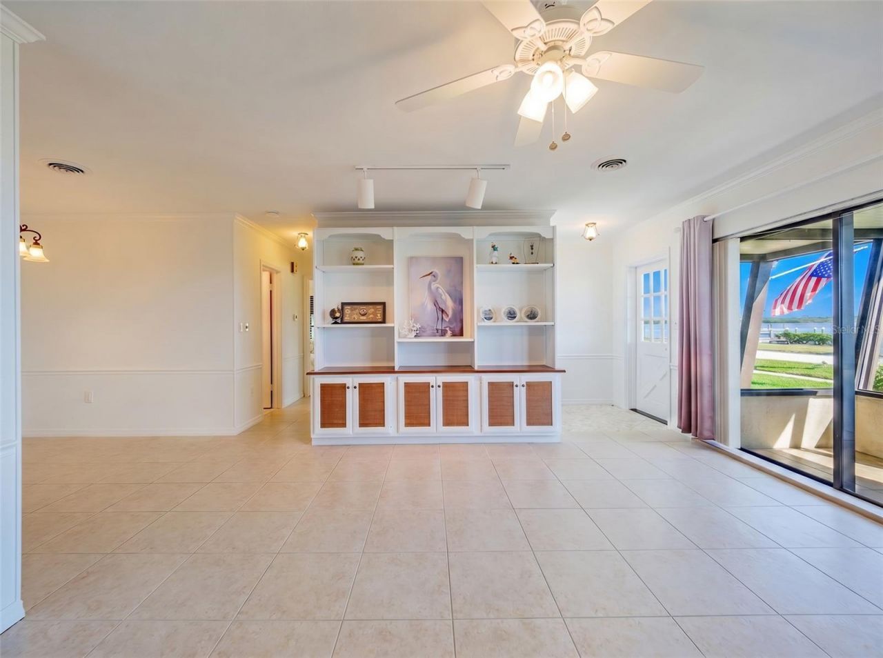 2410 Riverside Drive E, Bradenton, FL 34208 Photo