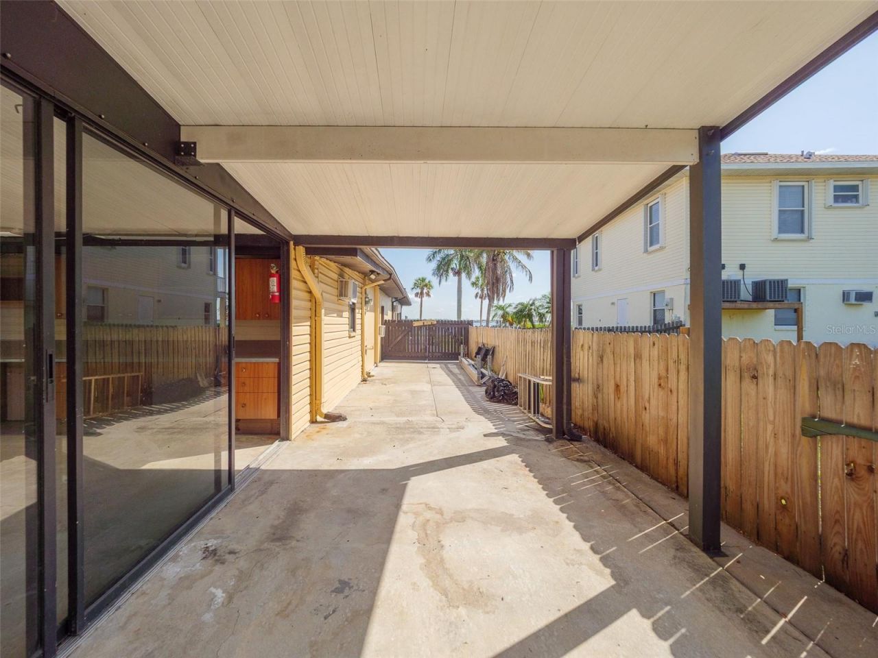 2410 Riverside Drive E, Bradenton, FL 34208 Photo