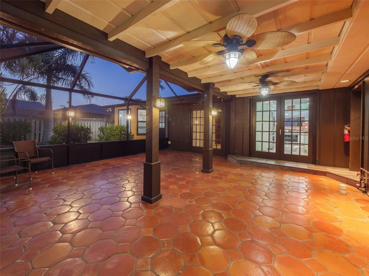 2410 Riverside Drive E, Bradenton, FL 34208 Photo