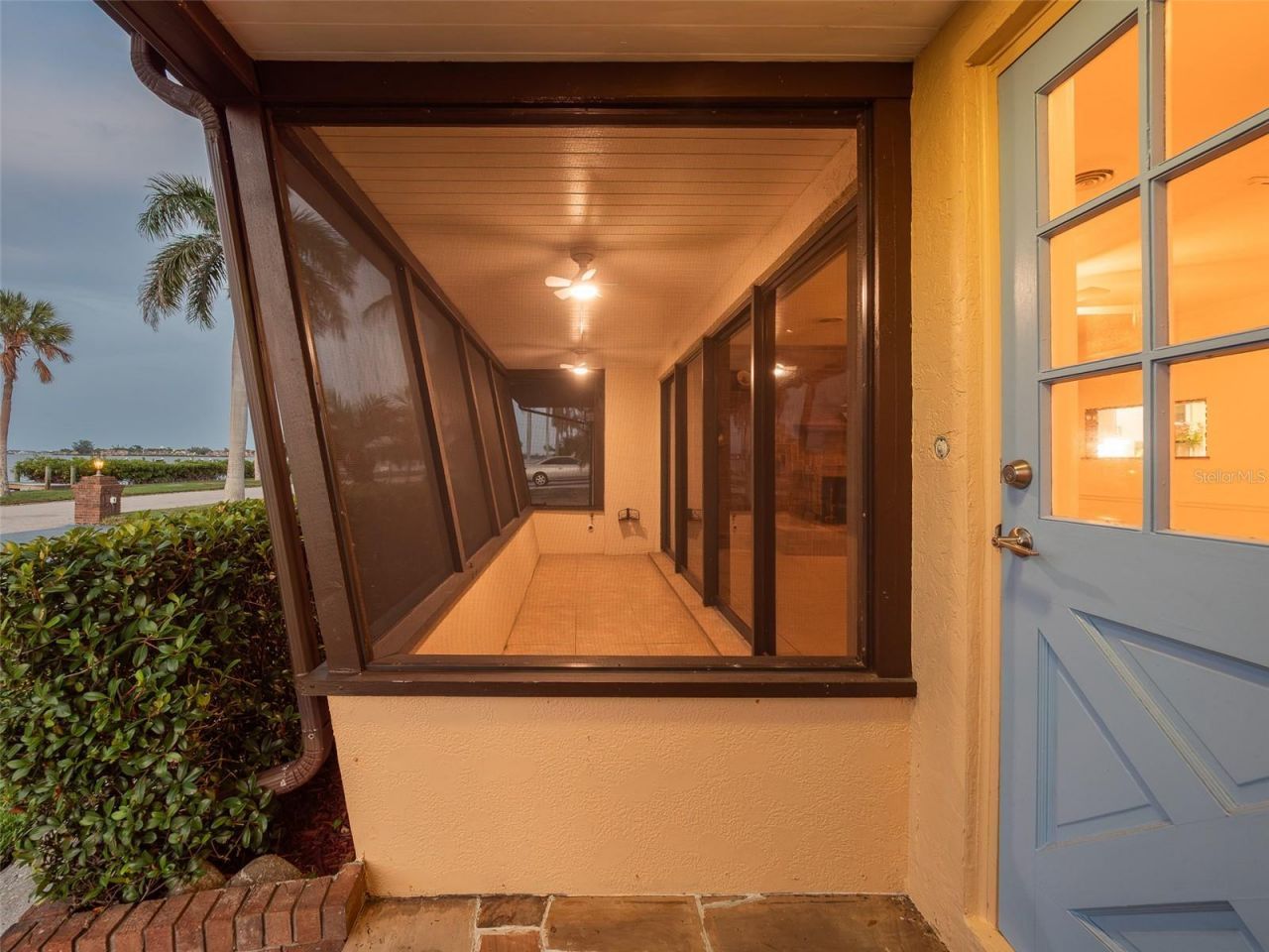 2410 Riverside Drive E, Bradenton, FL 34208 Photo