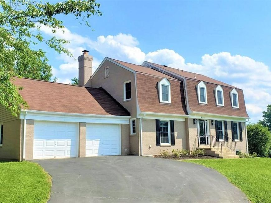 8156 Buckspark Lane E , Potomac, MD 20854 Main Photo