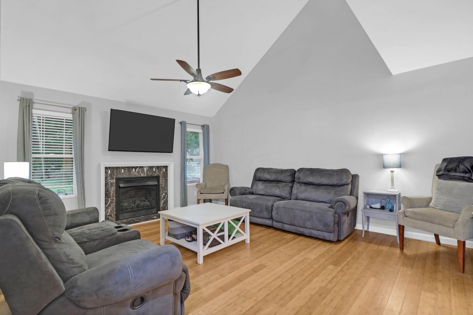 112 Fox Chase Drive Photo 12