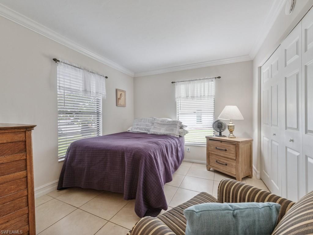 151 Cypress Way E, Unit E101, Naples, FL 34110 Photo