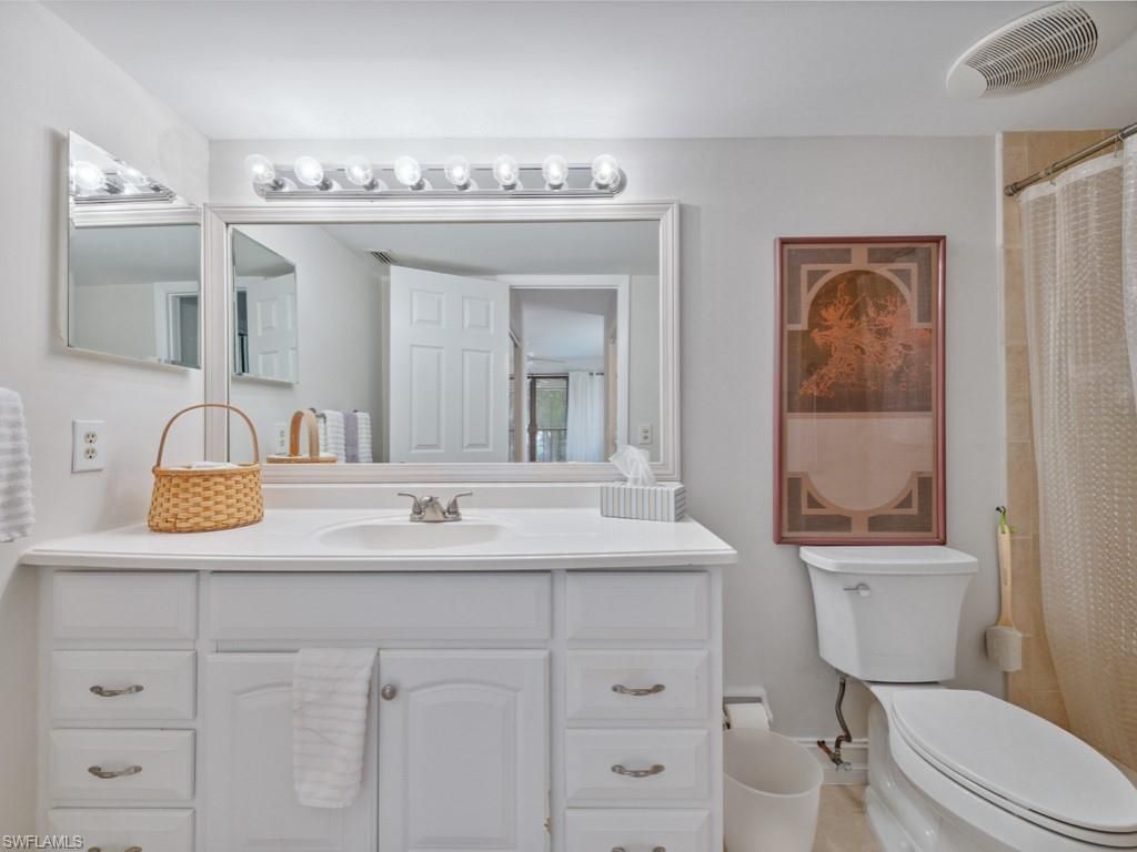 151 Cypress Way E, Unit E101, Naples, FL 34110 Photo