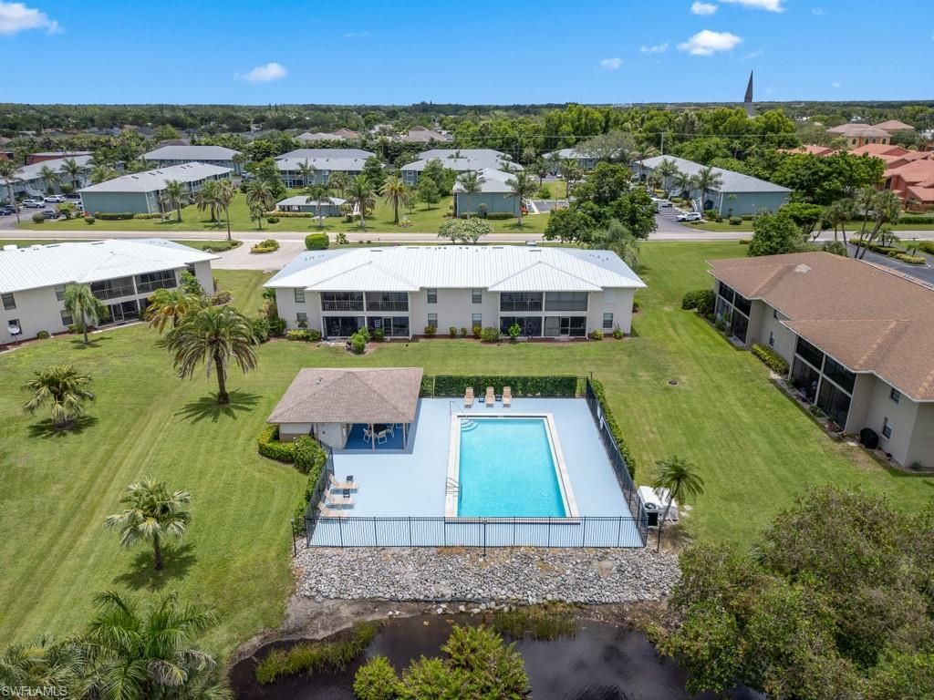 151 Cypress Way E, Unit E101, Naples, FL 34110 Photo