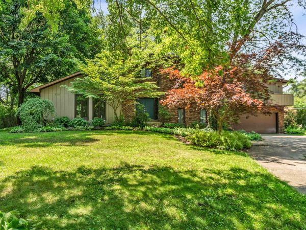 6155 Sunrise Avenue , Portage, IN 46368