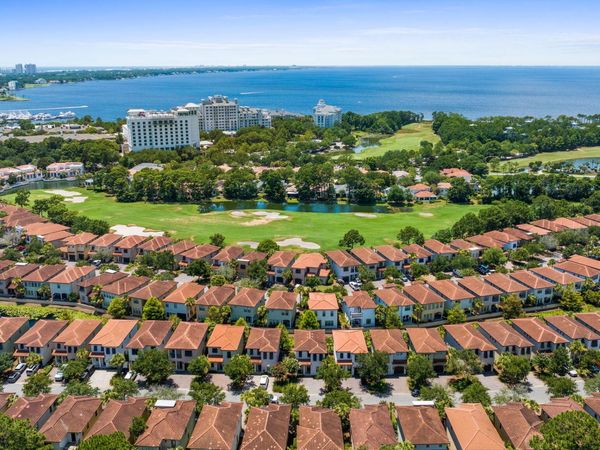 1968 Baytowne Loop, Miramar Beach, FL 32550