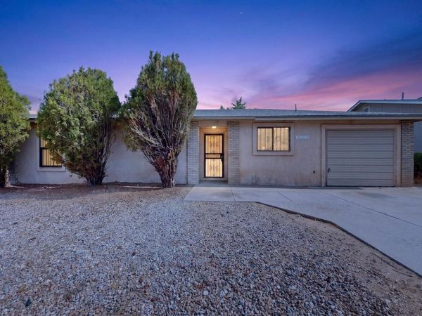 10312 Cartagena Avenue SW, Albuquerque, NM 87121