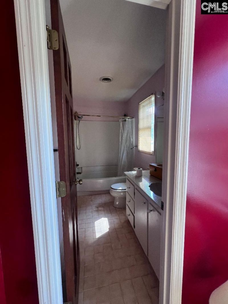 1721 Gamewell Drive Photo 12
