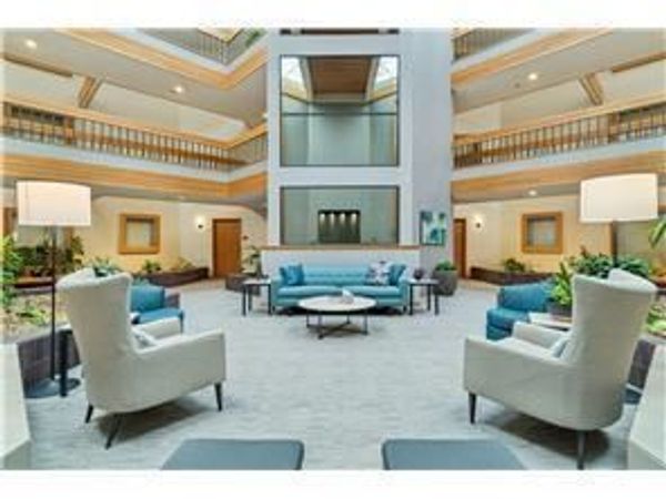 14501 Atrium Way, Unit 225, Minnetonka, MN 55345