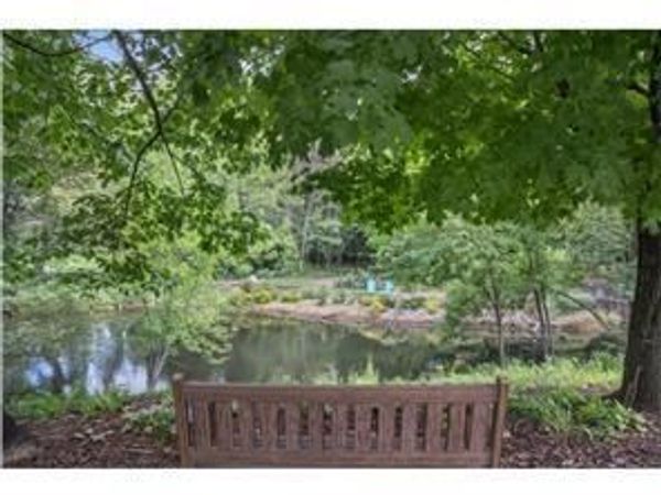 14501 Atrium Way, Unit 225, Minnetonka, MN 55345