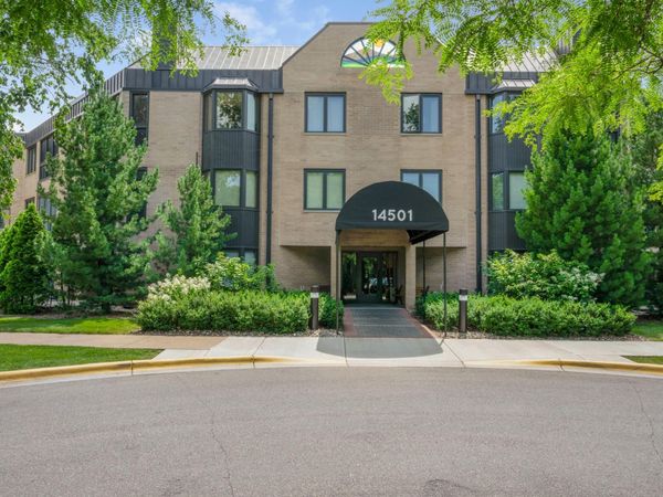 14501 Atrium Way, Unit 225, Minnetonka, MN 55345