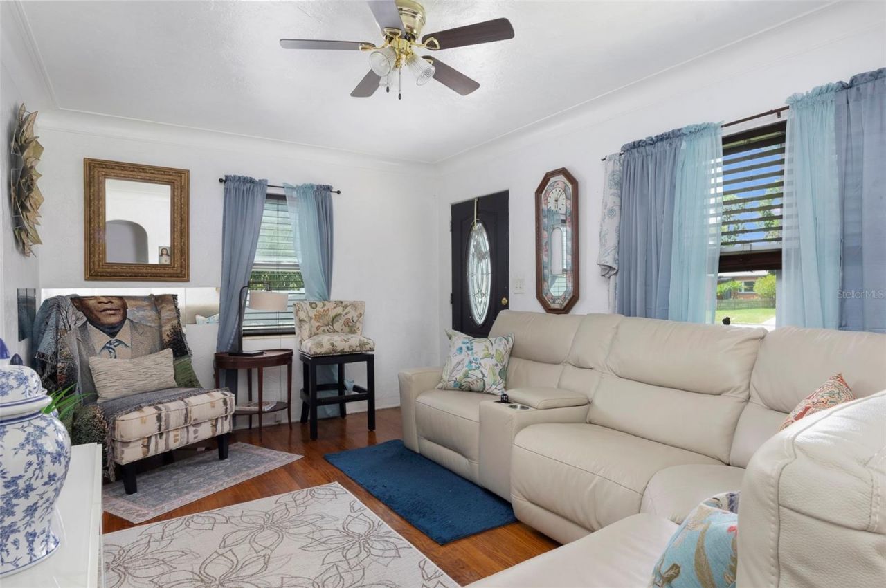 5130 Burlington Avenue N, Saint Petersburg, FL 33710 Photo