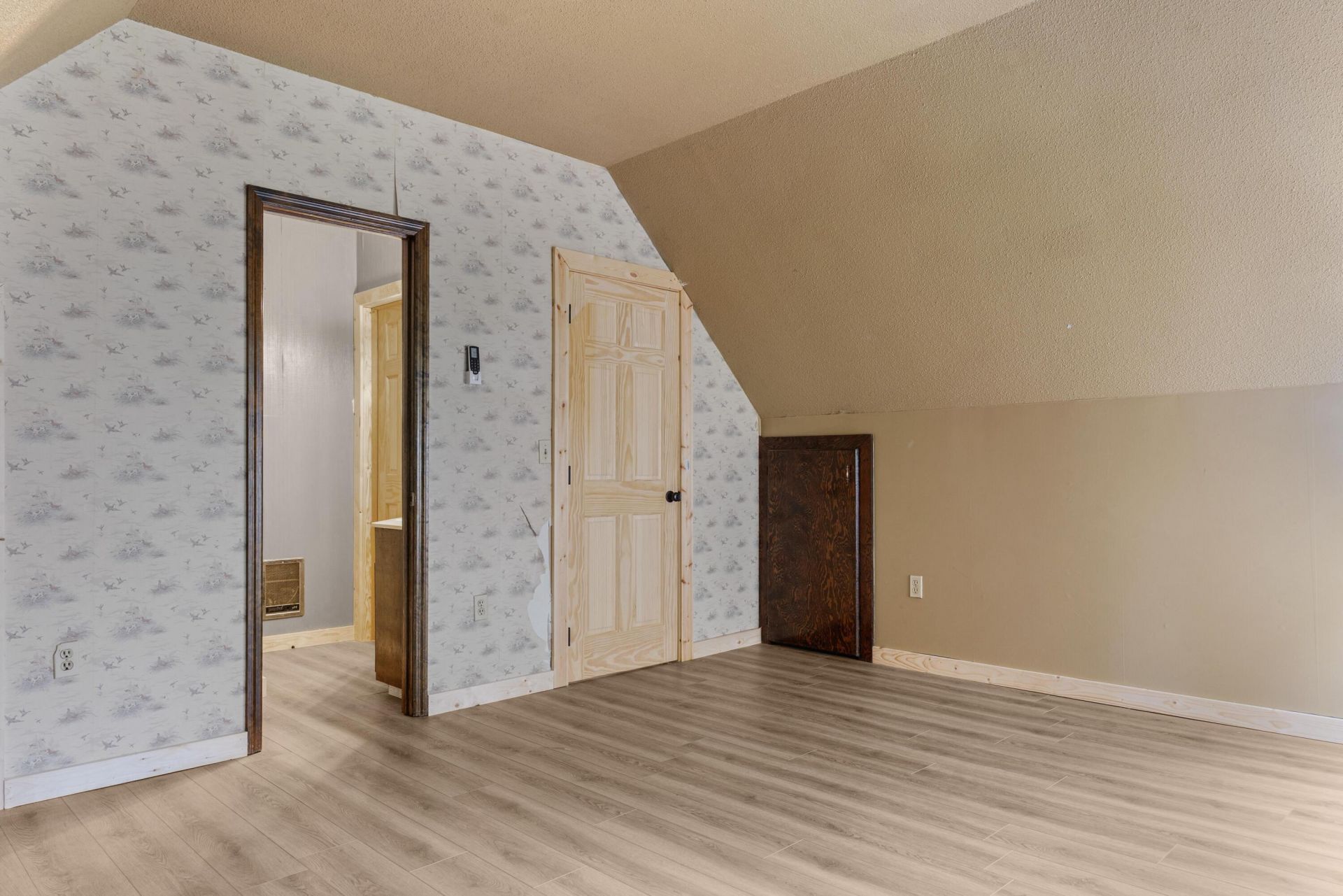 3796 Lake Marston Drive Photo 11