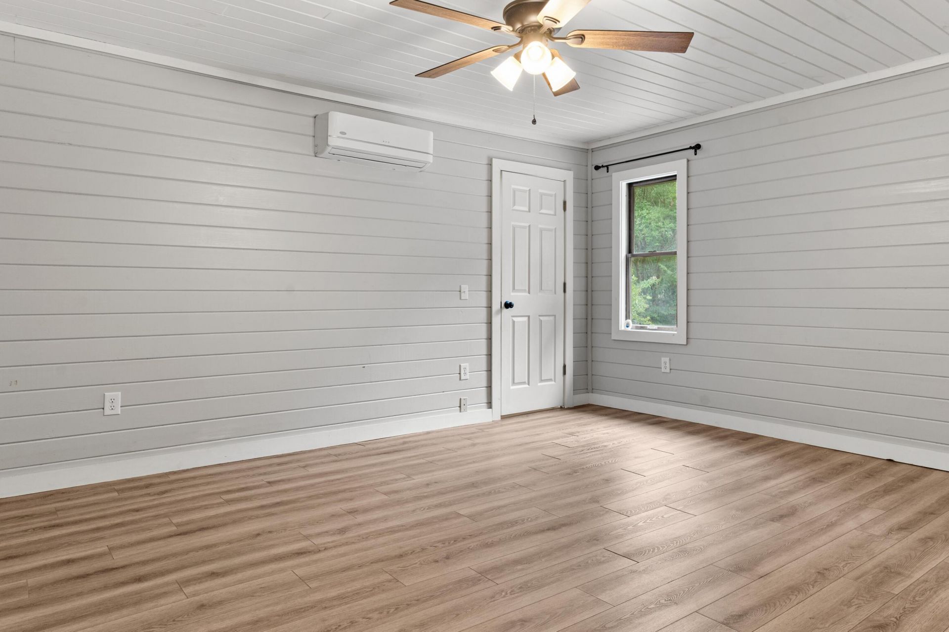3796 Lake Marston Drive Photo 16