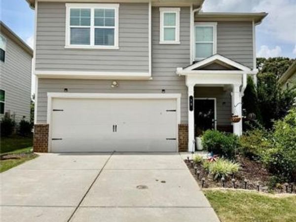 79 Blue River Court , Pendergrass, GA 30567