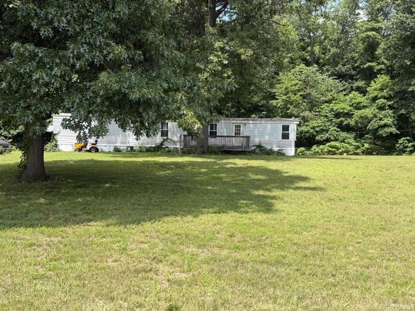 7720 W County Line Road, Grovertown, IN 46531