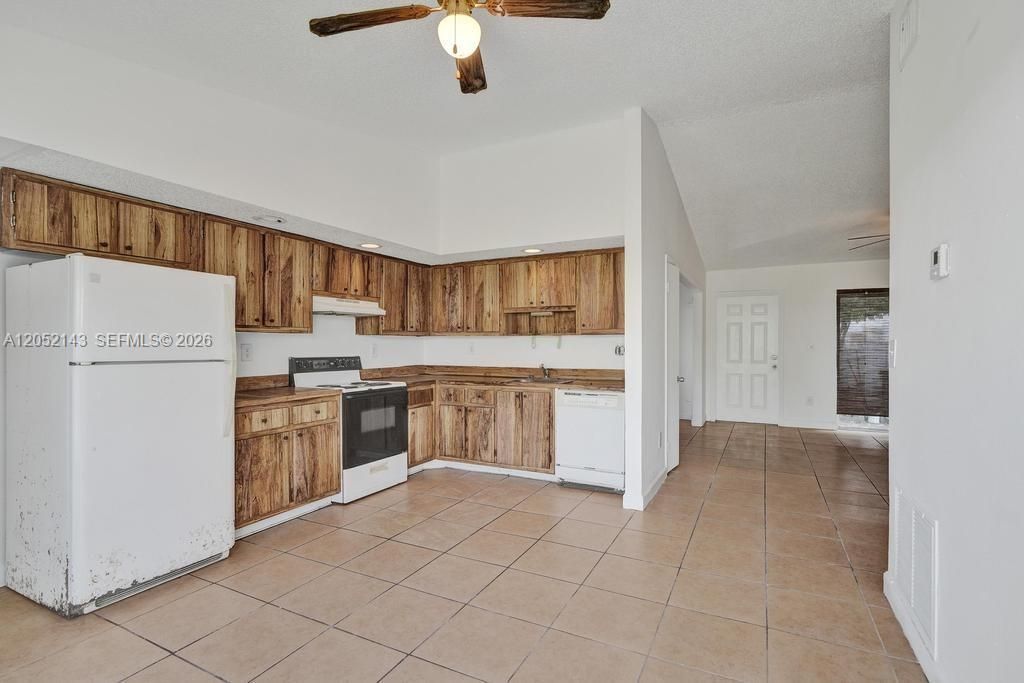 10375 SW 209th Ln , Cutler Bay, FL 33189 Photo