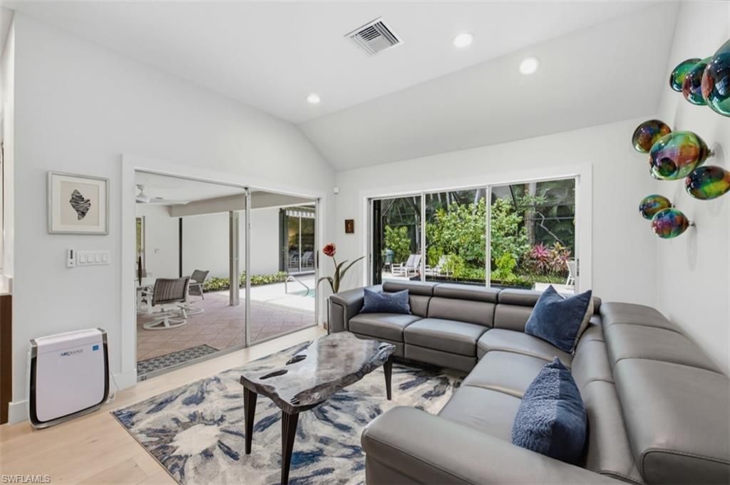512 Turtle Hatch Rd , Naples, FL 34103 Photo