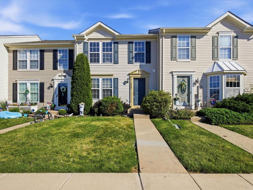 1282 Hunter Lane , Perkiomenville, PA 18074 Main Photo