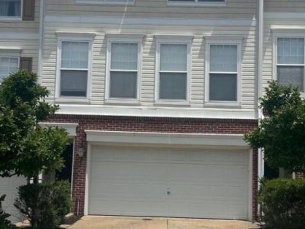 8203 GLADE BANK DRIVE, MANASSAS, VA 20111