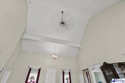 2215 Mclaurin Dr photo 4