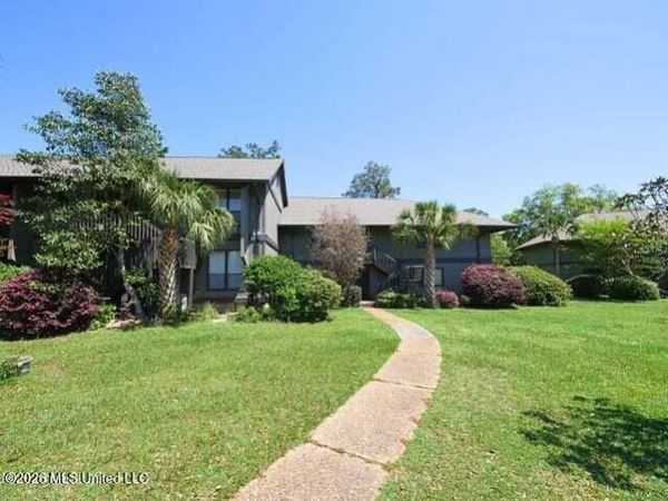 157 Lanai , Diamondhead, MS 39525