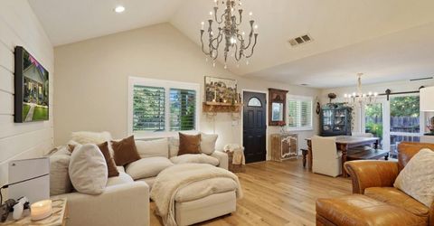 3308 E Forest Lake Rd, Acampo, CA 95220 Photo