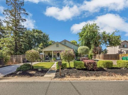 3308 E Forest Lake Rd, Acampo, CA 95220 Photo
